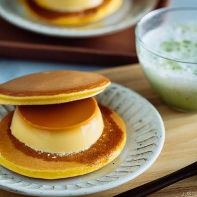 Purin Dora or Dorayaki with Japanese Custard Pudding is served with green tea latte.