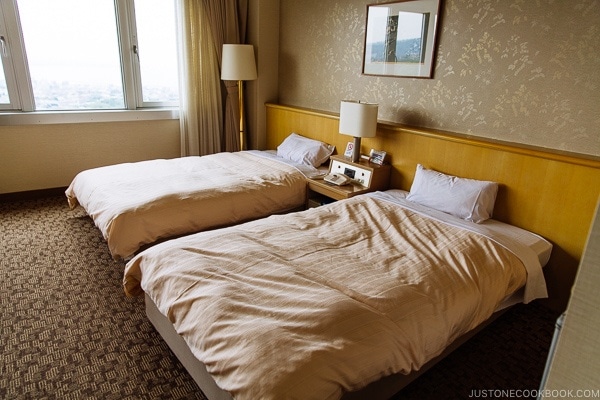 guestroom Suginoi Hotel Beppu - Beppu travel guide | justonecookbook.com