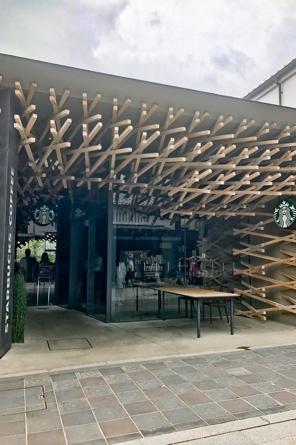 unique starbucks at Dazaifutenmangu - Fukuoka Travel Guide | justonecookbook.com