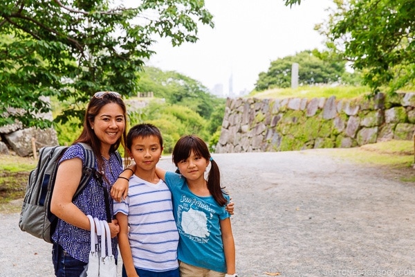 Just One Cookbook family at Fukuoka Castle - Fukuoka Travel Guide | justonecookbook.com