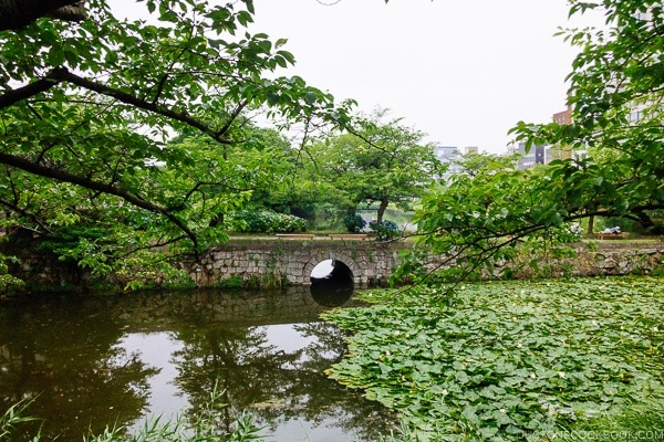 walkway near Fukuoka Castle Shiomi tower - Fukuoka Travel Guide | justonecookbook.com