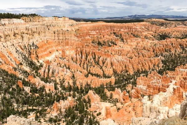 Panoramic shot Bryce Point - Bryce Canyon National Park Travel Guide | justonecookbook.com