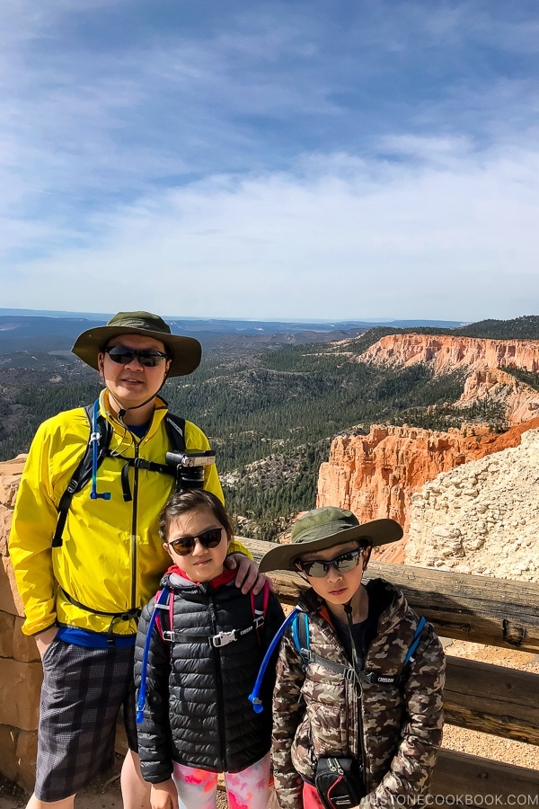 Mr. JOC and children at Yovimpa Point - Bryce Canyon National Park Travel Guide | justonecookbook.com