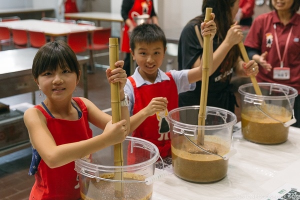 children learning how soy sauce is made at Kikkoman Factory in Noda Japan | justonecookbook.com