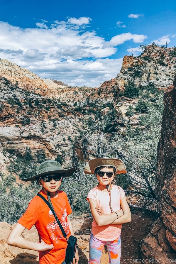 children on the Canyon Overlook Trail - Zion National Park Travel Guide | justonecookbook.com