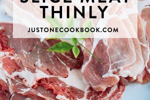 Tips and techniques on How to slice meat thinly