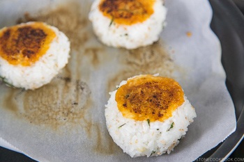 Miso Yaki Onigiri 9