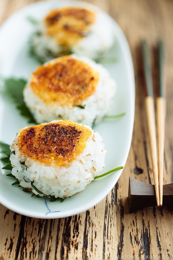 Miso Yaki Onigiri (Grilled Rice Balls) 味噌焼きおにぎり • Just One Cookbook