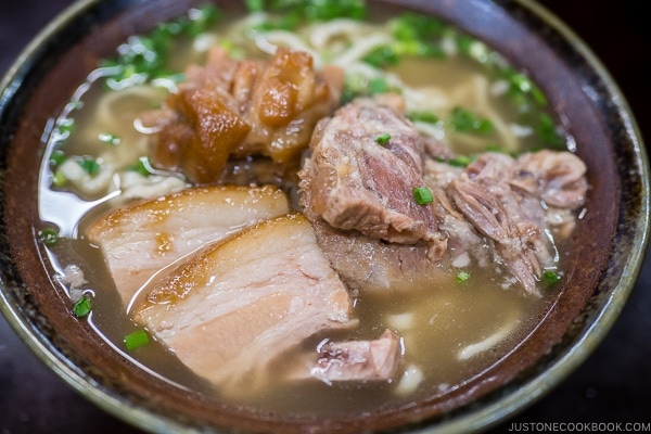 Okinawa soba at First Makishi Public Market - Okinawa Travel Guide | justonecookbook.com