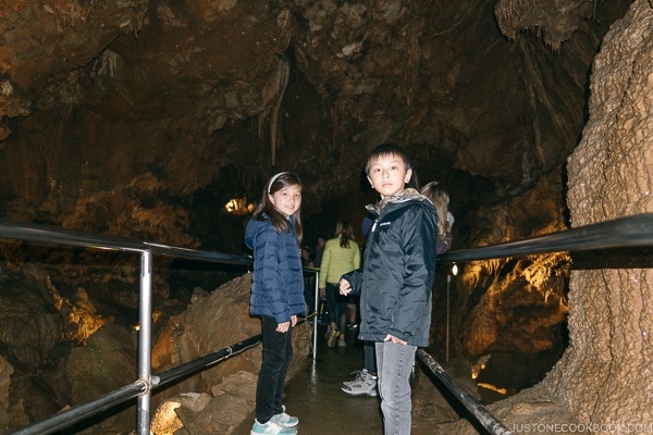 Just One Cookbook children on paved pathway - Lake Shasta Caverns Travel Guide | justonecookbook.com
