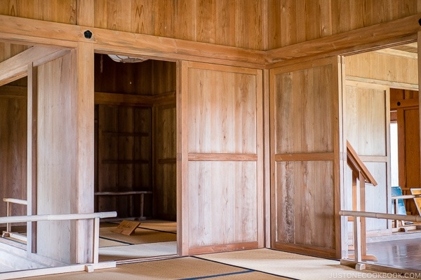 interior of wood structure at Shikinaen - Okinawa Travel Guide | justonecookbook.com
