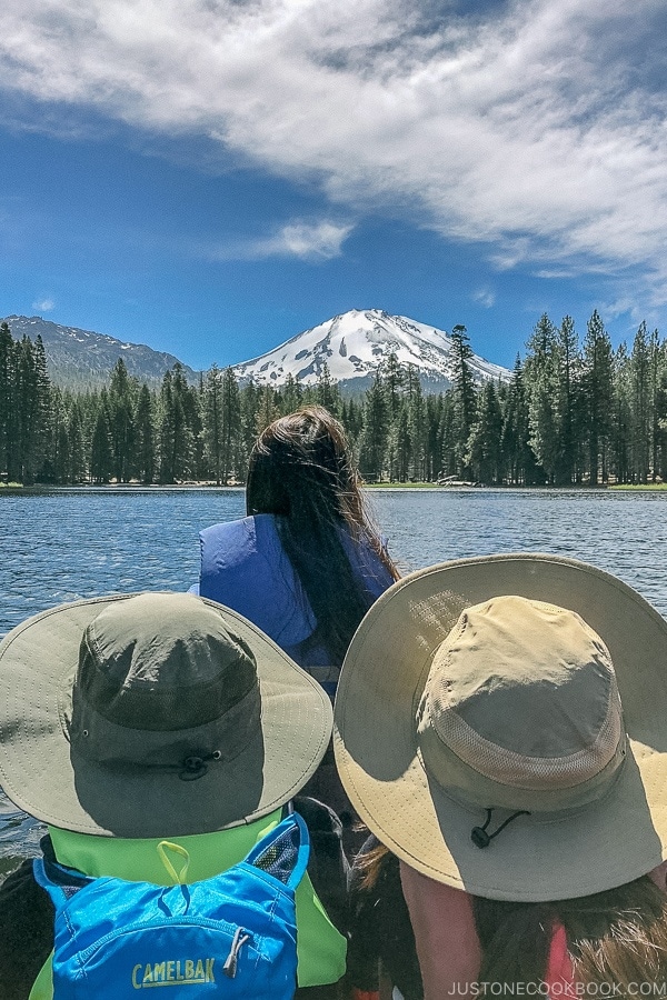 Just One Cookbook family boating in Manzanita Lake - Lassen Volcanic National Park Travel Guide | justonecookbook.com