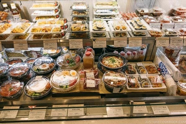 deli and ready made food at Shinjuku Isetan Food Floor - Shinjuku Travel Guide | justonecookbook.com