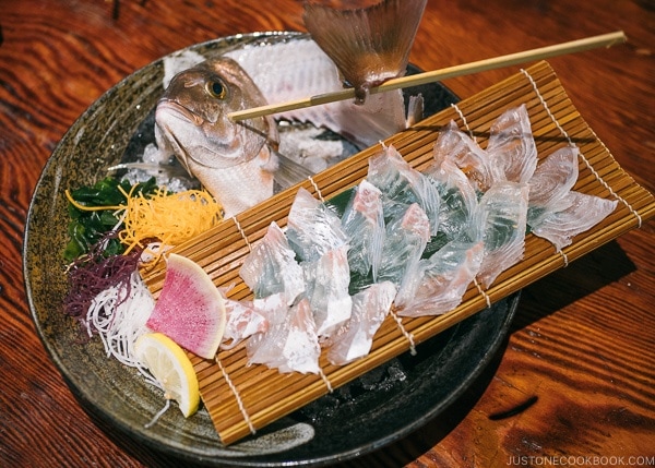 seam bream tai sashimi at Zauo Shinjuku ざうお新宿店 - Shinjuku Travel Guide | justonecookbook.com