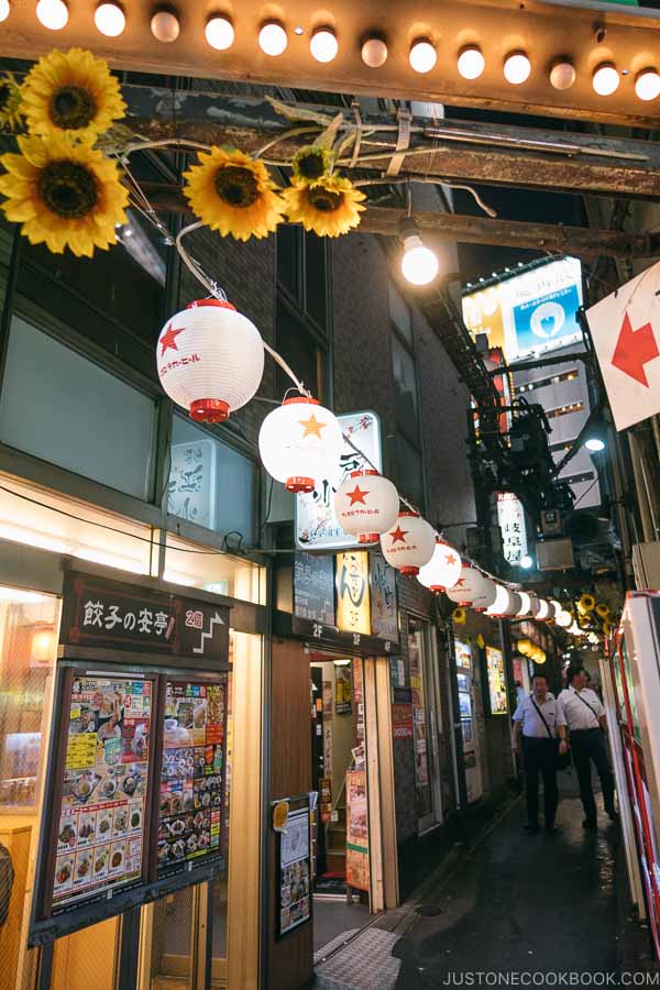 Yakitori alley Memory Lane Shinjuku - Shinjuku Travel Guide | justonecookbook.com