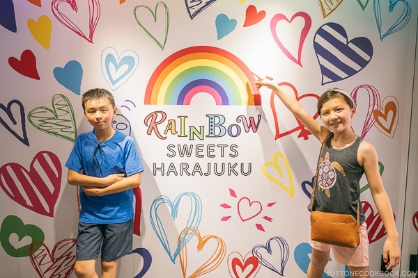 Just One Cookbook children at Rainbow sweets Harajuku - Harajuku Travel Guide | www.justonecookbook.com