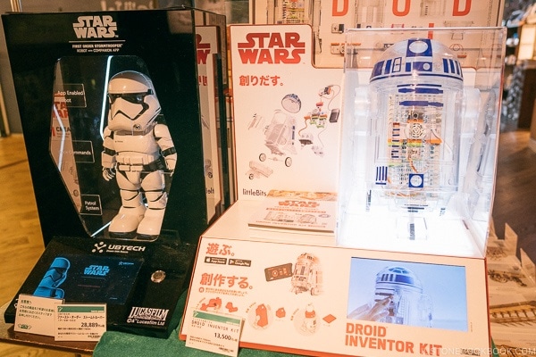 Star Wards Droid Inventor Kit at Tokyu Hands - Tokyo Shibuya Travel Guide | www.justonecookbook.com