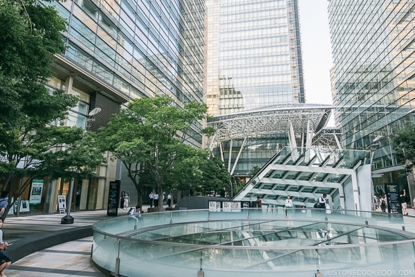 entrance to Tokyo Midtown - Tokyo Roppongi Travel Guide | www.justonecookbook.com