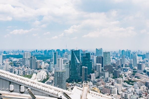 view of view of Tokyo Tower and surrounding area from Skydeck at Roppongi Hills Mori Tower - Tokyo Roppongi Travel Guide | www.justonecookbook.com