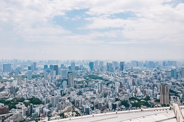 view of the Tokyo Skyline from Skydeck at Roppongi Hills Mori Tower - Tokyo Roppongi Travel Guide | www.justonecookbook.com