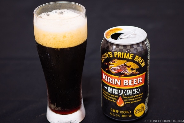 Kirin Beer Black Draft Kuronama - Guide for Japanese Beer | www.justonecookbook.com