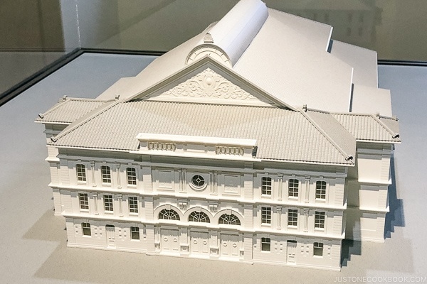 model of previous Kabukiza Theater - Tokyo Ginza Travel Guide | www.justonecookbook.com