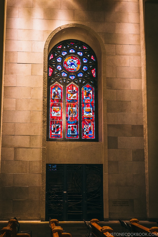 stained glass window the Basilica at St.Joseph's Oratory - Montreal Travel Guide | www.justonecookbook.com