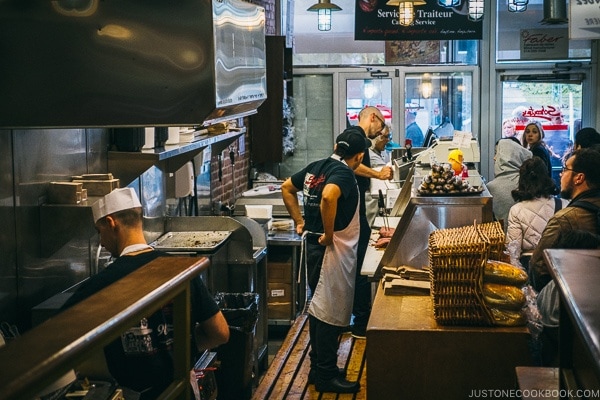 Schwartz's Deli - Montreal Travel Guide | www.justonecookbook.com