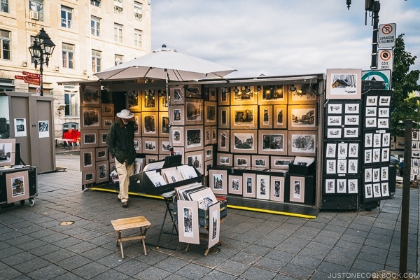 photography stand at Place Jacques-Cartier - Montreal Travel Guide | www.justonecookbook.com