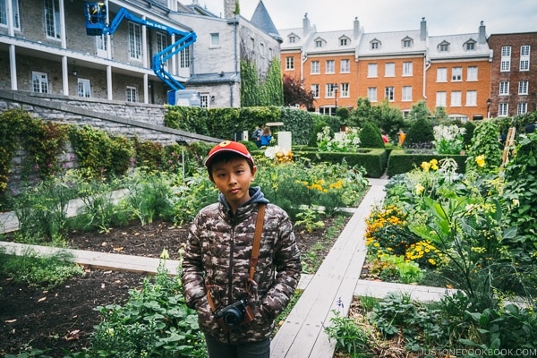 Just One Cookbook child at the garden at Château Ramezay - Musée et site historique de Montréal - Montreal Travel Guide | www.justonecookbook.com