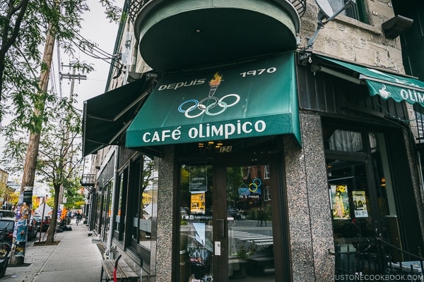 Café Olimpico - Montreal Travel Guide | www.justonecookbook.com