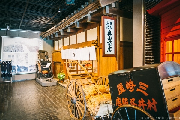 rickshaw and shop inside museum - Tokyo Shitamachi Museum Guide | www.justonecookbook.com