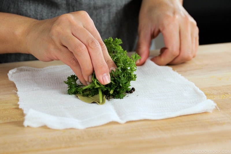 Bouquet Garni