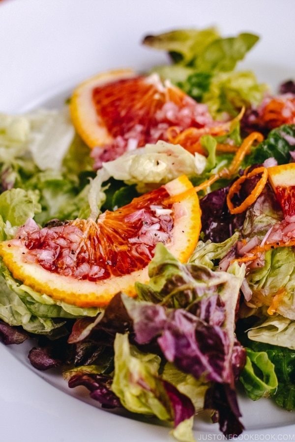 Green Salad with Blood Orange Vinaigrette | www.justonecookbook.com