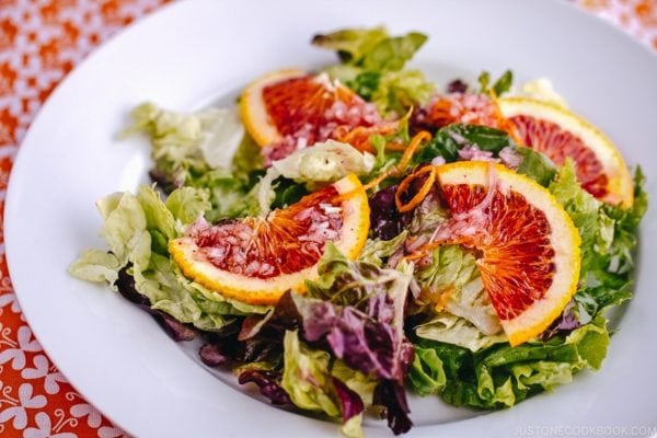 Green Salad with Blood Orange Vinaigrette | www.justonecookbook.com