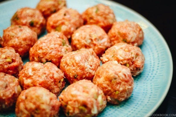 Homemade Meatballs | www.justonecookbook.com