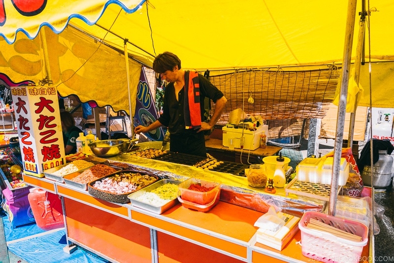 summer festival food stall vendor selling takoyaki - Tokyo Asakusa Travel Guide | www.justonecookbook.com