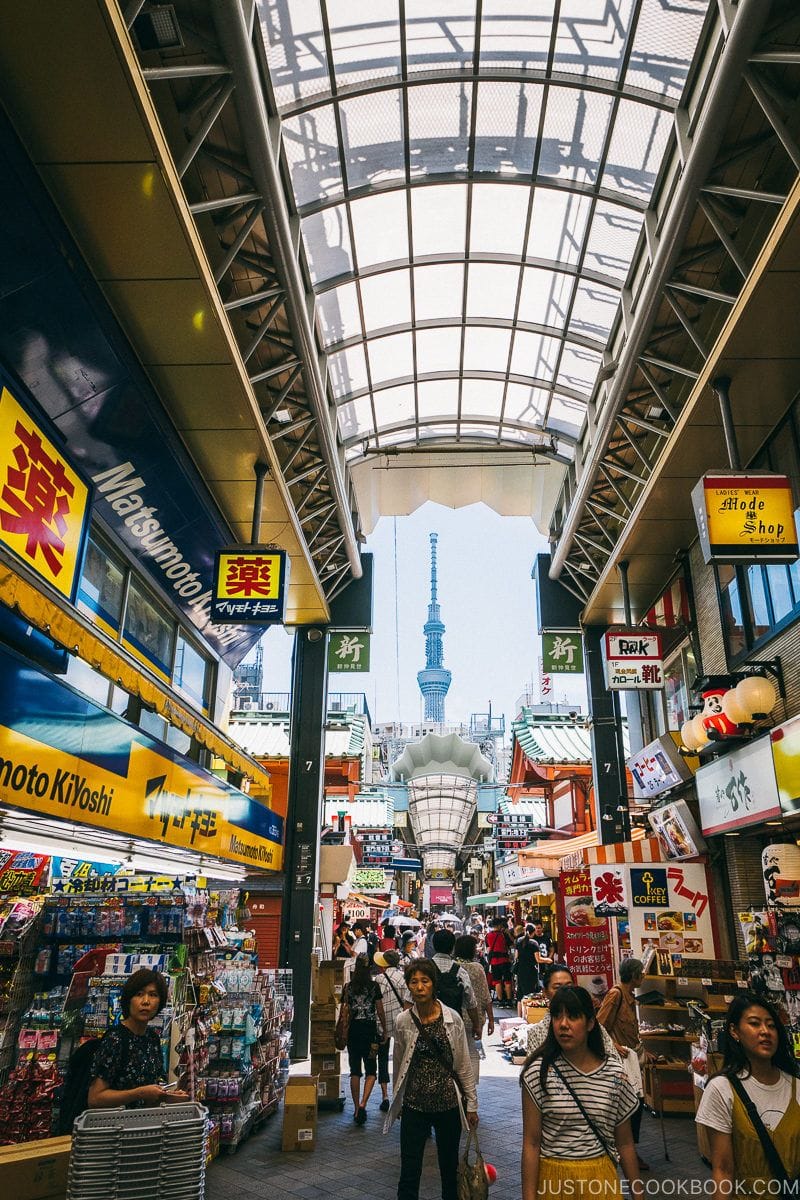 shopping street in Asakusa with Tokyo Skytree in the background - Tokyo Asakusa Travel Guide | www.justonecookbook.com