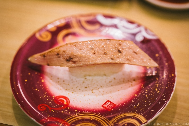 seared tuna at Toriton Sushi - Tokyo Skytree Guide | www.justonecookbook.com