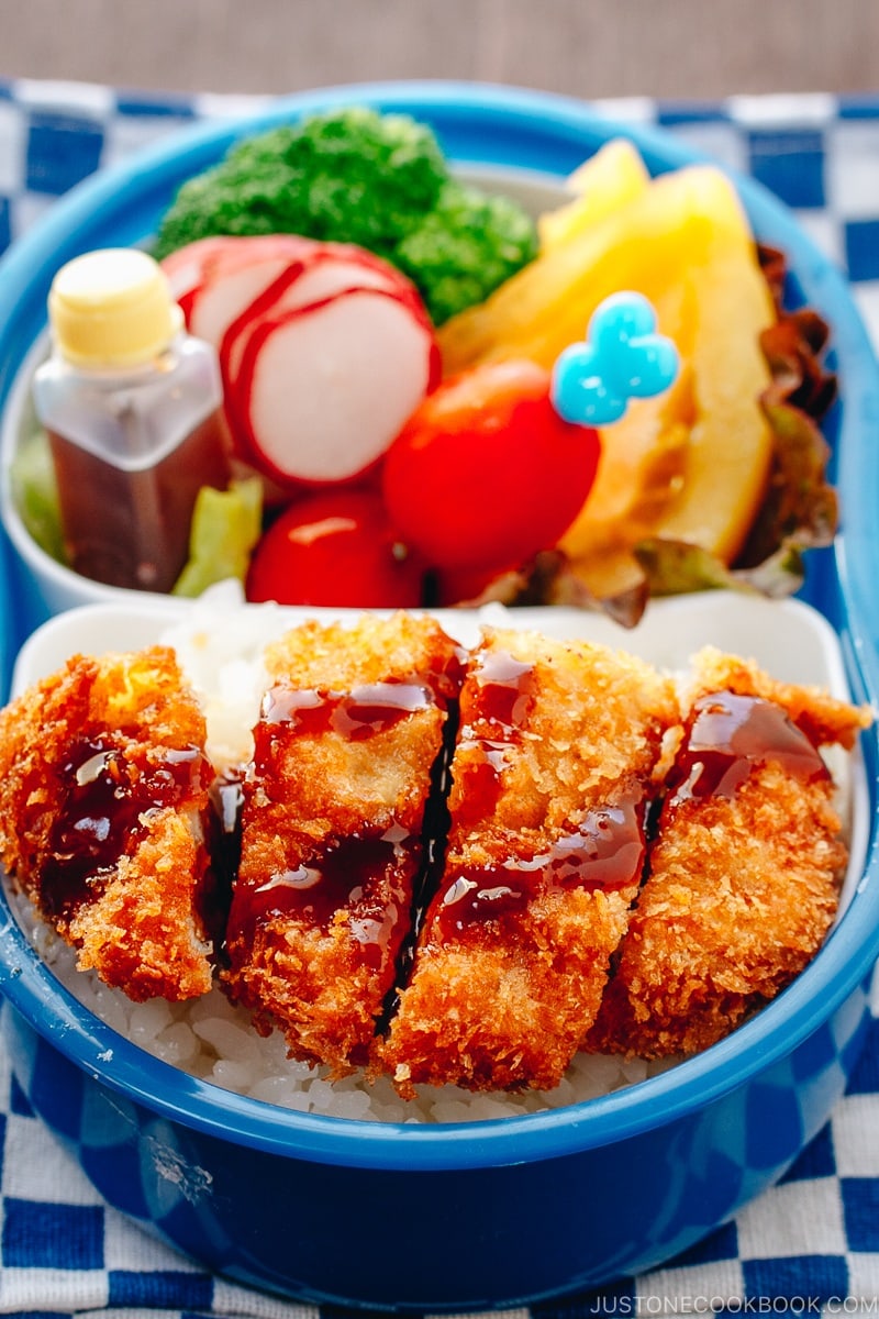 Japanese BENTO BOX Lunch Ideas #1 - Miso Tonkatsu, etc. Recipes