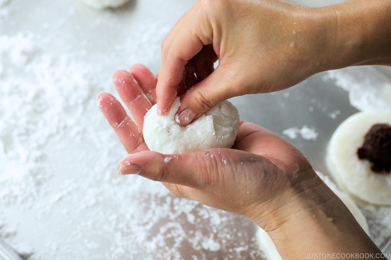 What Is Mochi and How Do You Make It at Home?