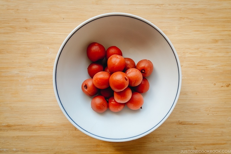 Koume - Japanese pickled plum | Easy Japanese Recipes at JustOneCookbook.com