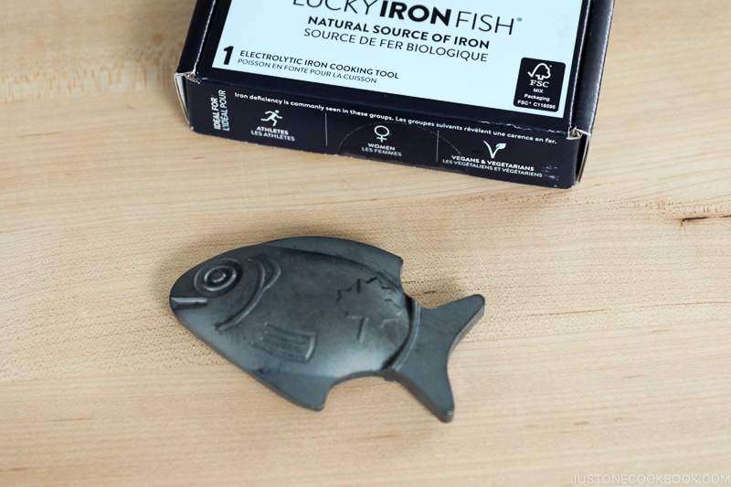 Lucky Iron Fish - Natural Source of Iron (Electrolytic Iron Cooking Tool)