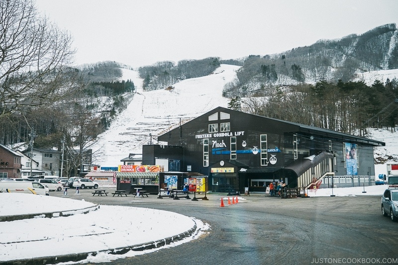 Iwatake Ski Resort - Hakuba Travel and Ski Guide | www.justonecookbook.com