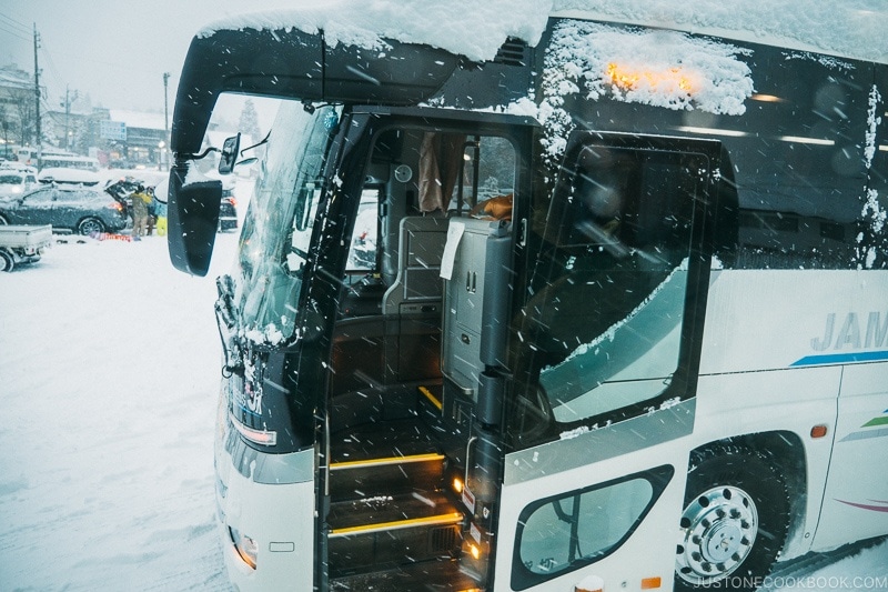 bus waiting for passengers - Hakuba Travel and Ski Guide | www.justonecookbook.com