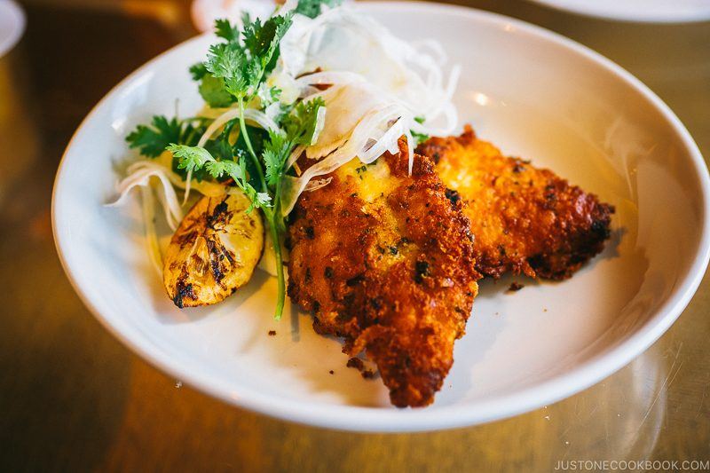 parmesan crumbed chicken schnitzel, creamed potato and fennel slaw at bills Odaiba - Tokyo Odaiba Travel Guide | www.justonecookbook.com