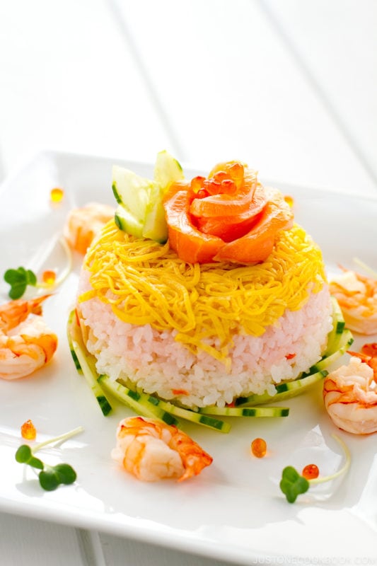 Chirashi Sushi Cake ちらし寿司ケーキ • Just One Cookbook