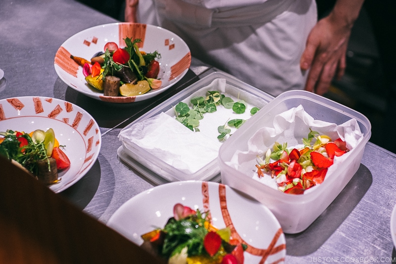 chef assembling signature salad - Restaurant Den Tokyo | www.justonecookbook.com