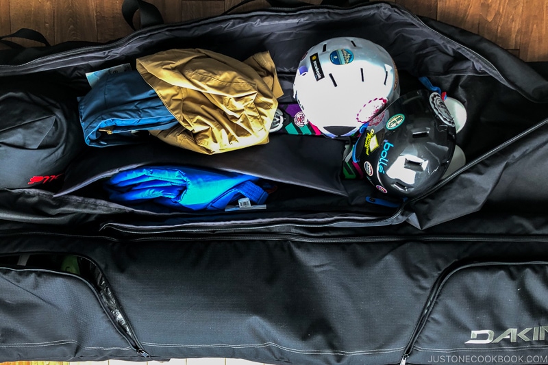 examples of how to pack double ski bags - Ski Vacation Planning in Utah | www.justonecookbook.com