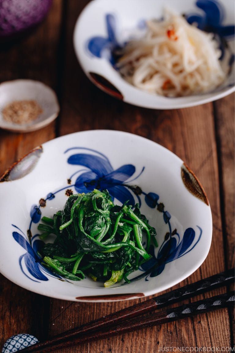 Spinach Namul and Bean Sprout Namul ほうれん草ともやしのナムル • Just One Cookbook